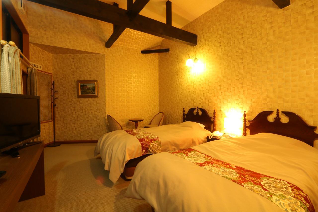 Ohbu Hotel Itó Kültér fotó